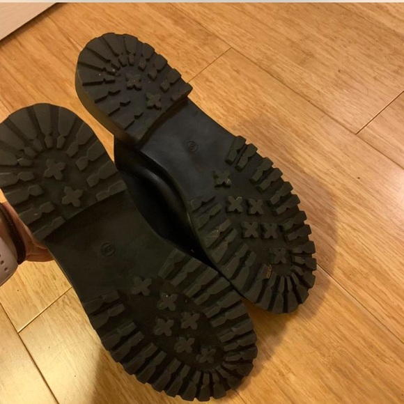 Mules - Picture 2 of 3